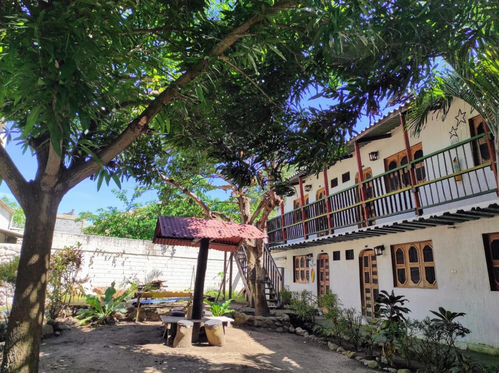 Hostal Luz De Luna بالومينو المظهر الخارجي الصورة